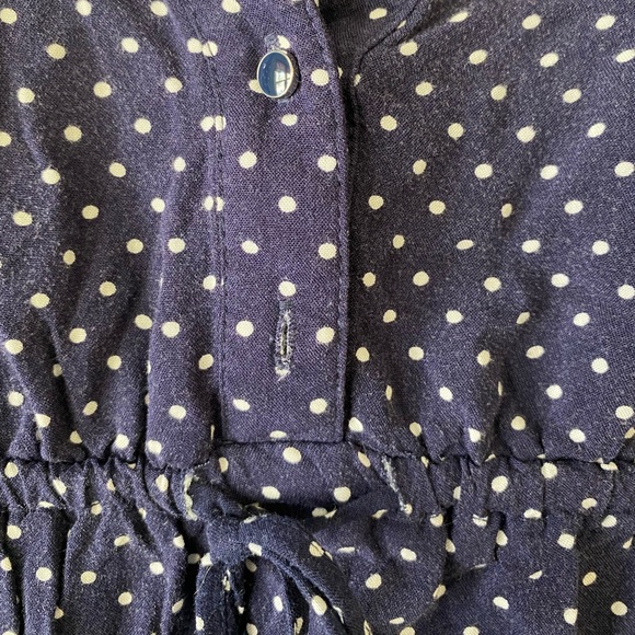 Motherhood Maternity, blue polka dot, tie front top, size XL - Picture 2 of 5